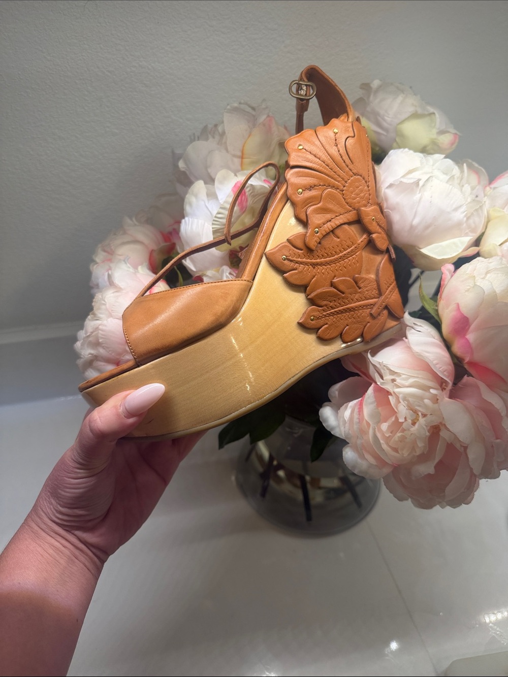 Alexander McQueen Tan Brown Leather Floral polished Wood Wedge Shoe 40